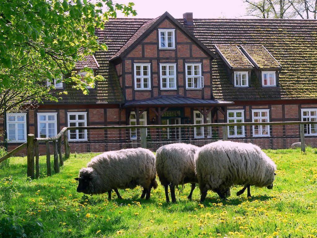 Gutshof Woldzegarten Hotel Esterno foto